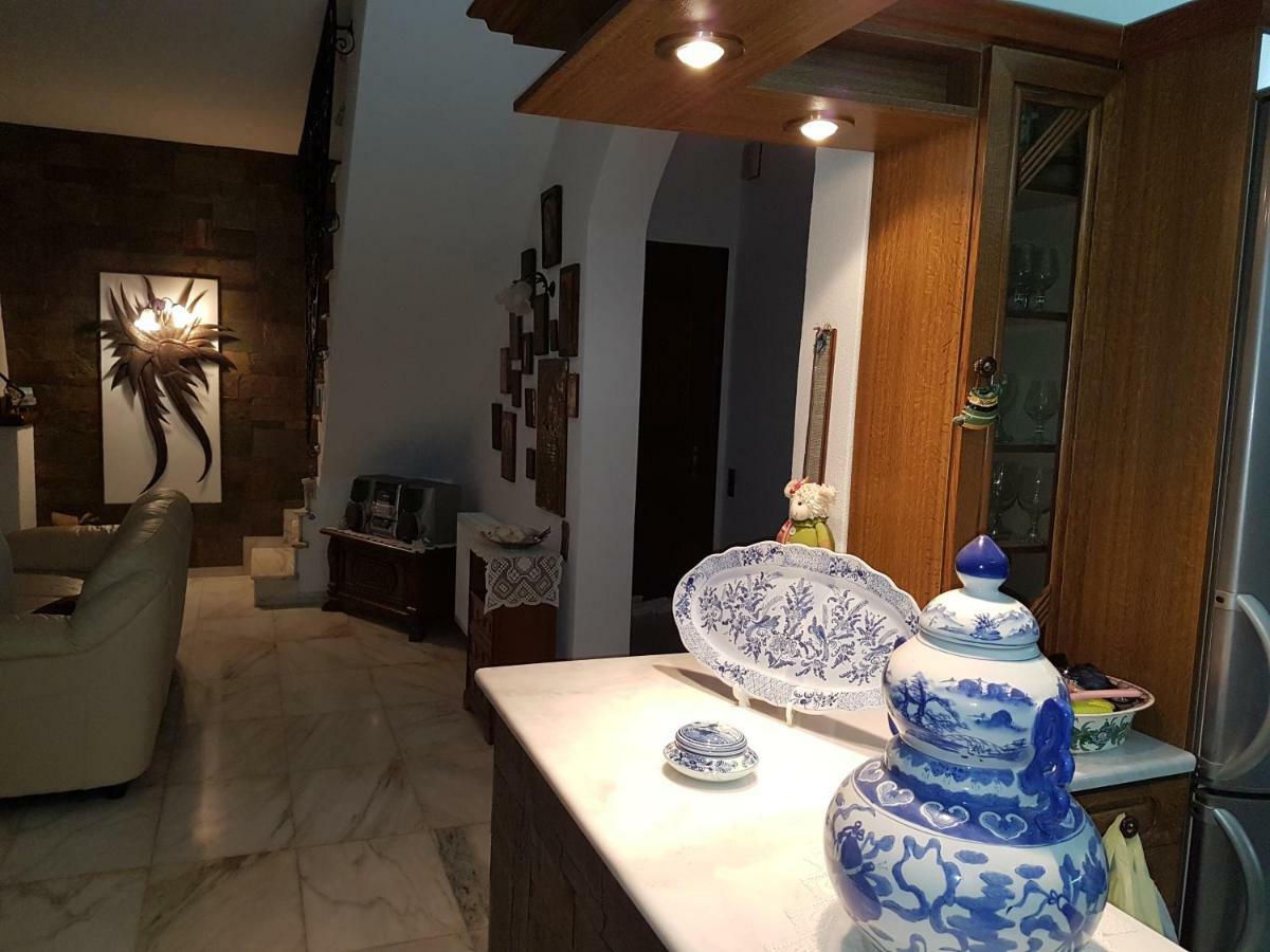 Απέραντο Γαλάζιο Βίλα Σουβάλα Εξωτερικό φωτογραφία
