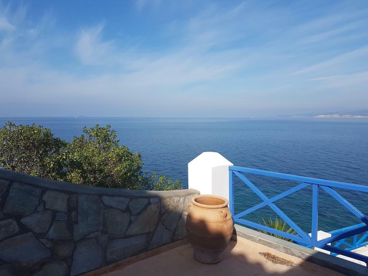 Απέραντο Γαλάζιο Βίλα Σουβάλα Εξωτερικό φωτογραφία