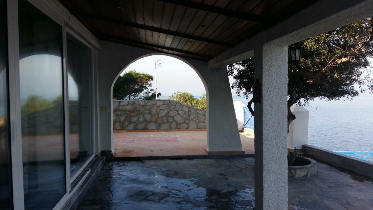 Απέραντο Γαλάζιο Βίλα Σουβάλα Εξωτερικό φωτογραφία
